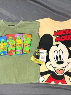 Nickelodeon Green Teenage Mutant Ninja Turtles Graphic Tee (3T)